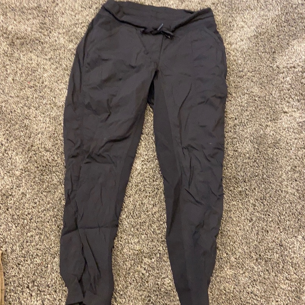 Lululemon street to studio pant.